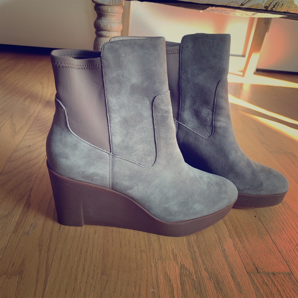 Never Worn-Sudini Debora Suede Wedge Boot